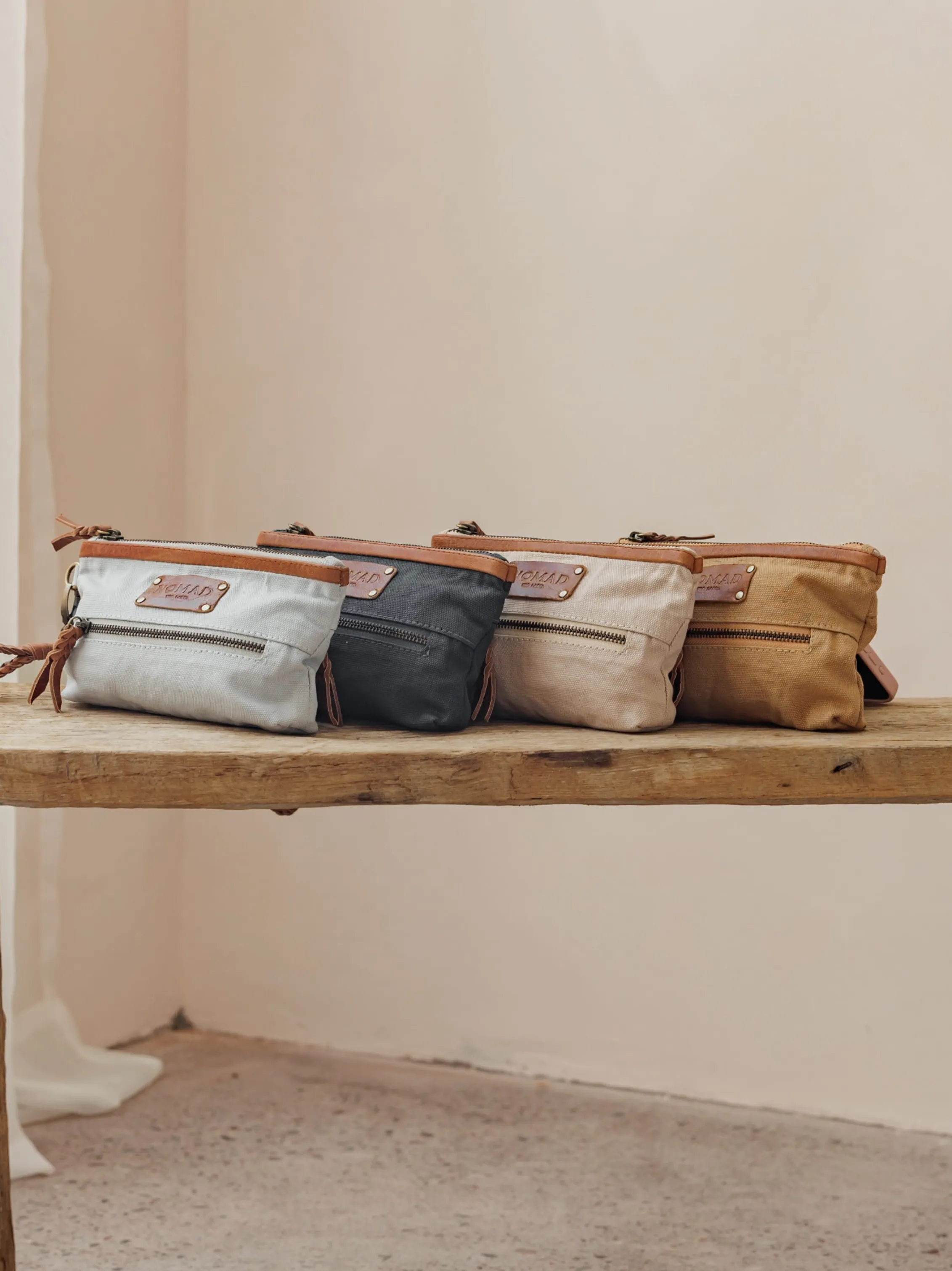 Avalon Canvas Clutch Tea Rose