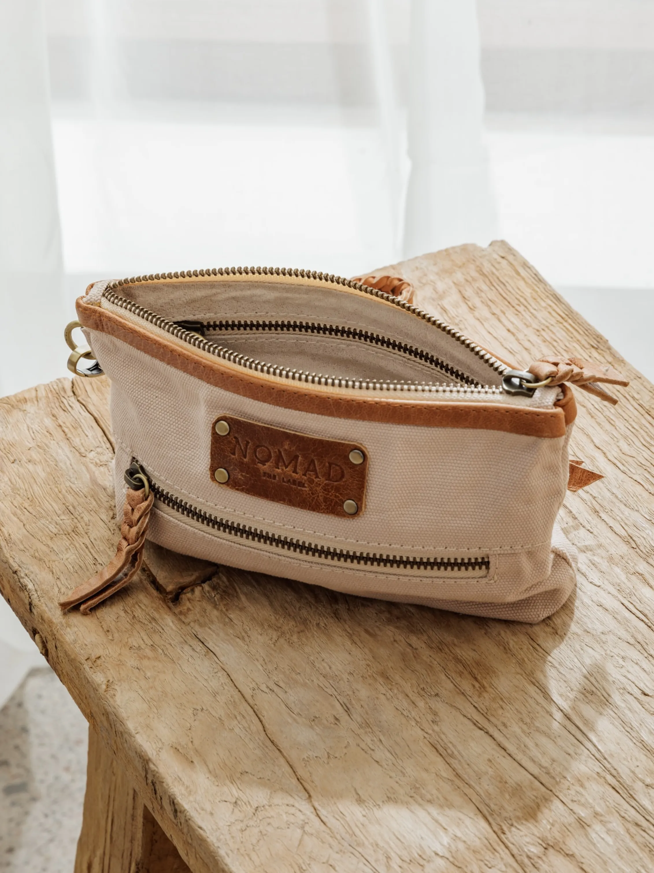 Avalon Canvas Clutch Tea Rose