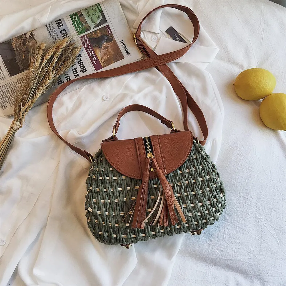 Christmas Gift Saddle Vintage Tassel Rattan Women Shouder Crossbody Bags Designer Wikcer Woven Handbags Casual Ladies Summer Beach Straw Purses